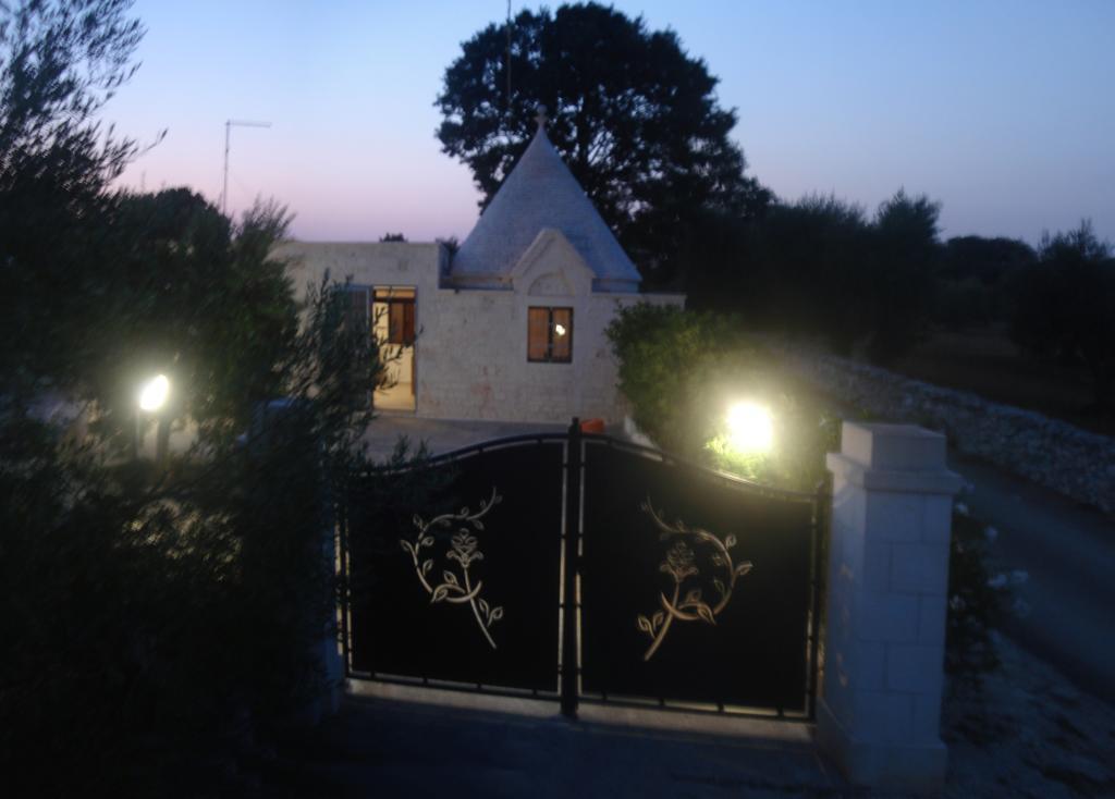 Вилла Trullo Salamina Чистернино Экстерьер фото